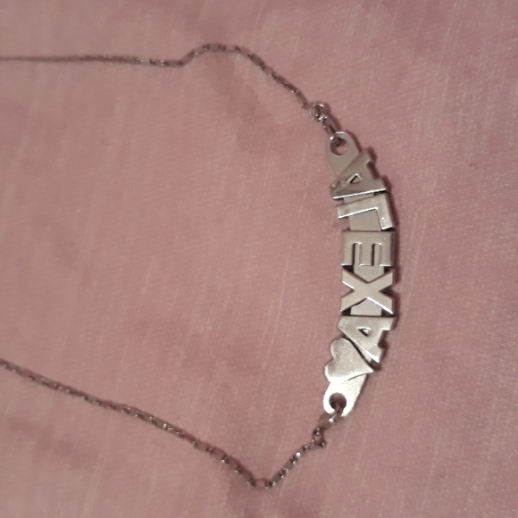 ALEXA♡ Necklace - Picture 6 of 6